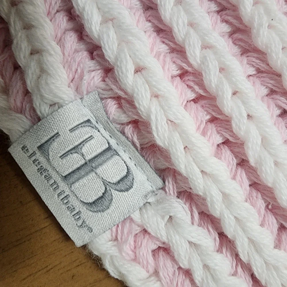 Elegant Baby Pink And White Crochet Baby Blanket